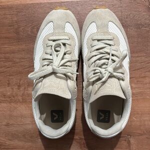 Veja Cream and White Casual Sneakers